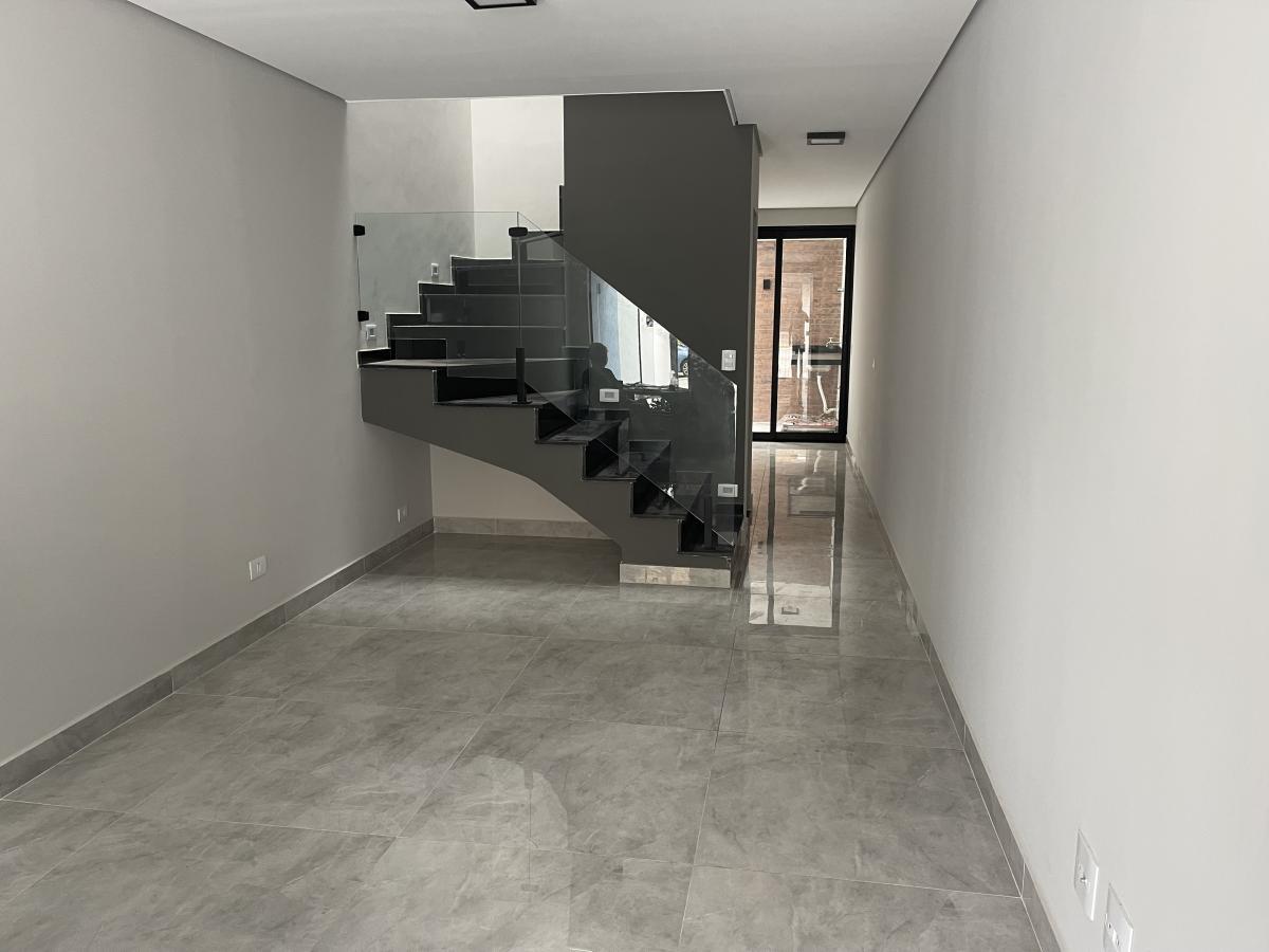 Sobrado à venda com 2 quartos, 85m² - Foto 2