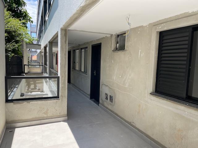 Apartamento à venda com 2 quartos, 50m² - Foto 2